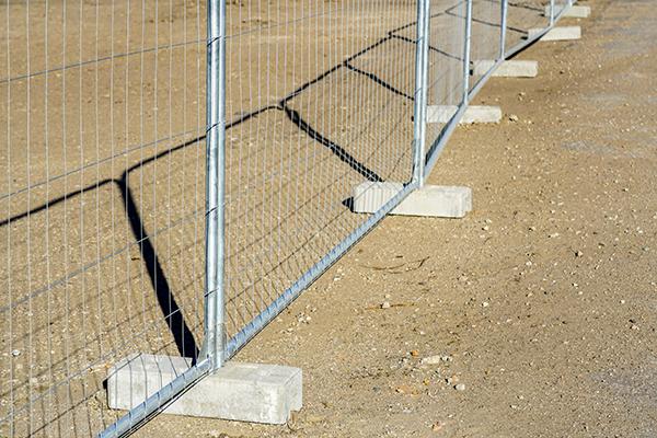 workers at Fence Rental Babylon